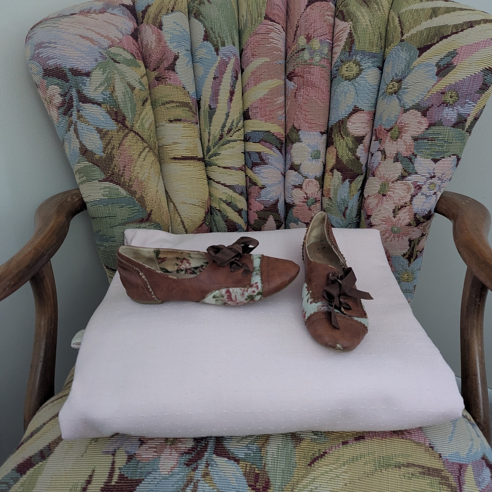 Floral Brown Kids Shoes